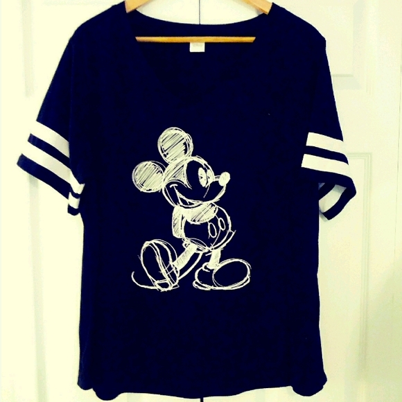 Disney Tops - Mickey Mouse T-Shirt